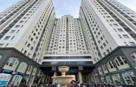 Mua Nhà Hay Chung Cư – Lựa Chọn Nào Đúng Cho Gia Đình Trẻ?